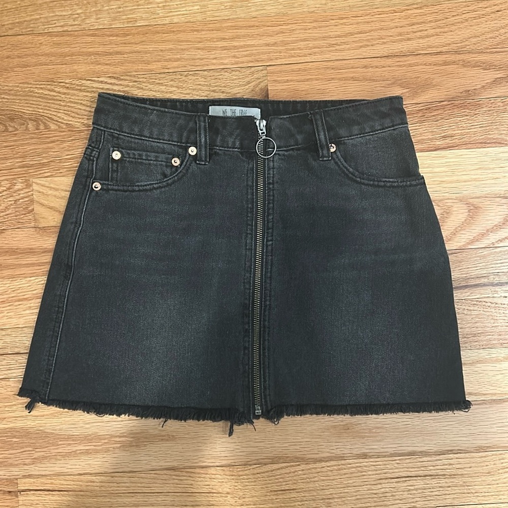 Free people black denim zip up skirt size 25